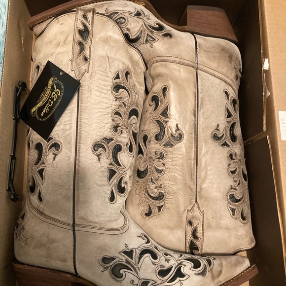 Women’s boots - Picture 7 of 7